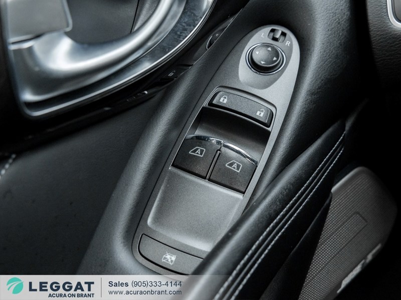 2017 INFINITI Q60 2dr Cpe 3.0t