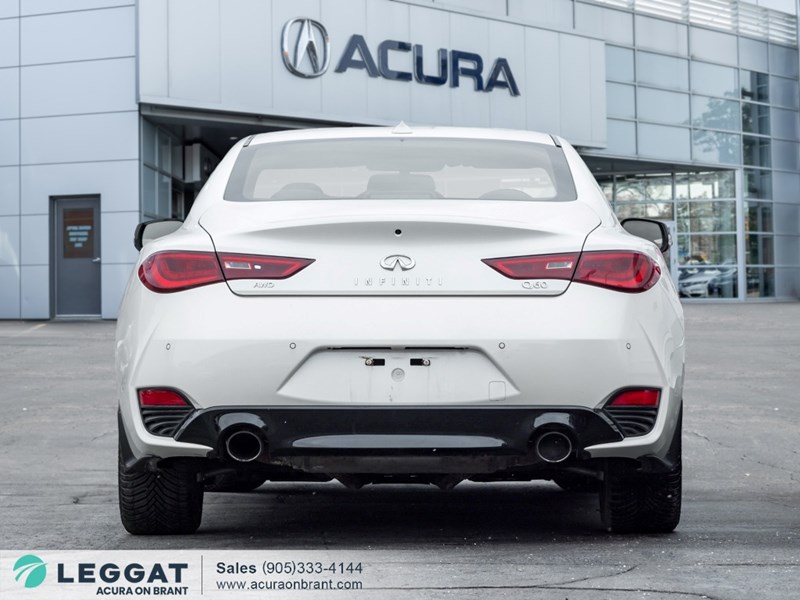 2017 INFINITI Q60 2dr Cpe 3.0t