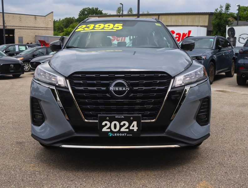 2024 Nissan Kicks SR FWD