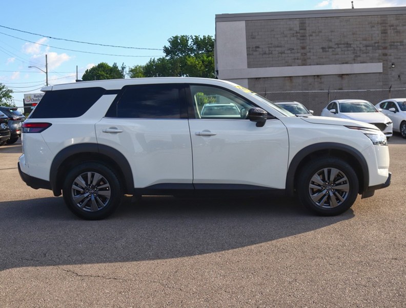 2024 Nissan Pathfinder S 4WD