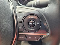 2020 Toyota Camry Hybrid Hybrid XLE Auto