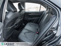 2024 Toyota Camry SE Auto