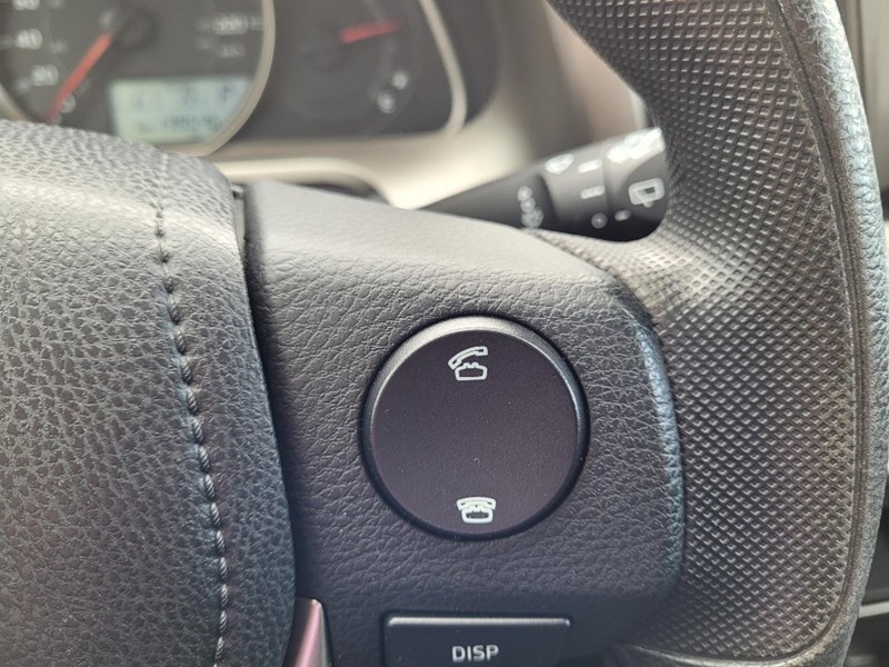 2015 Toyota RAV4 AWD 4dr LE