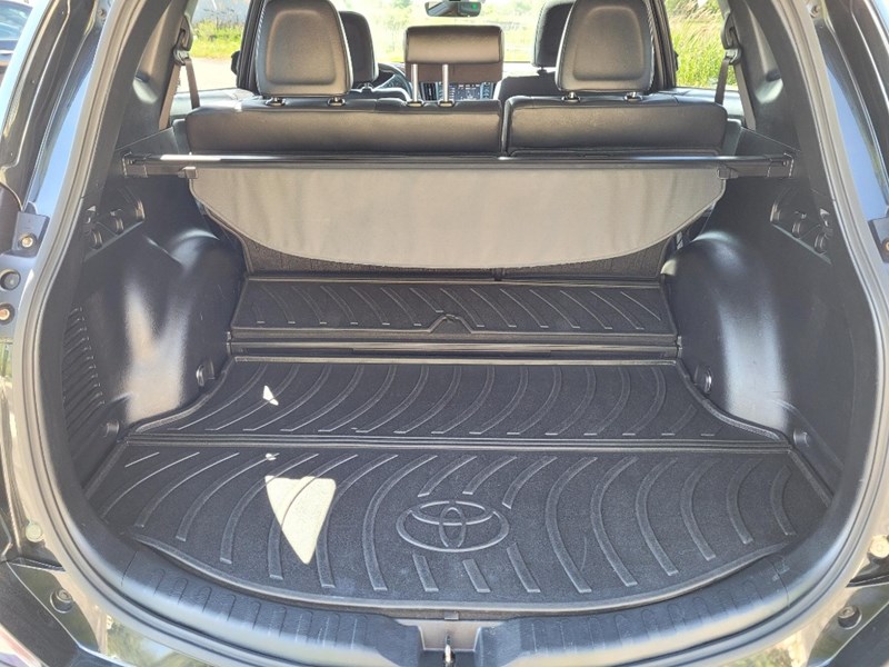 2018 Toyota RAV4 Hybrid AWD Hybrid SE
