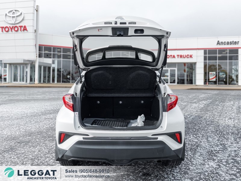 2021 Toyota C-HR LE FWD