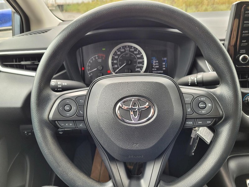 2022 Toyota Corolla LE CVT
