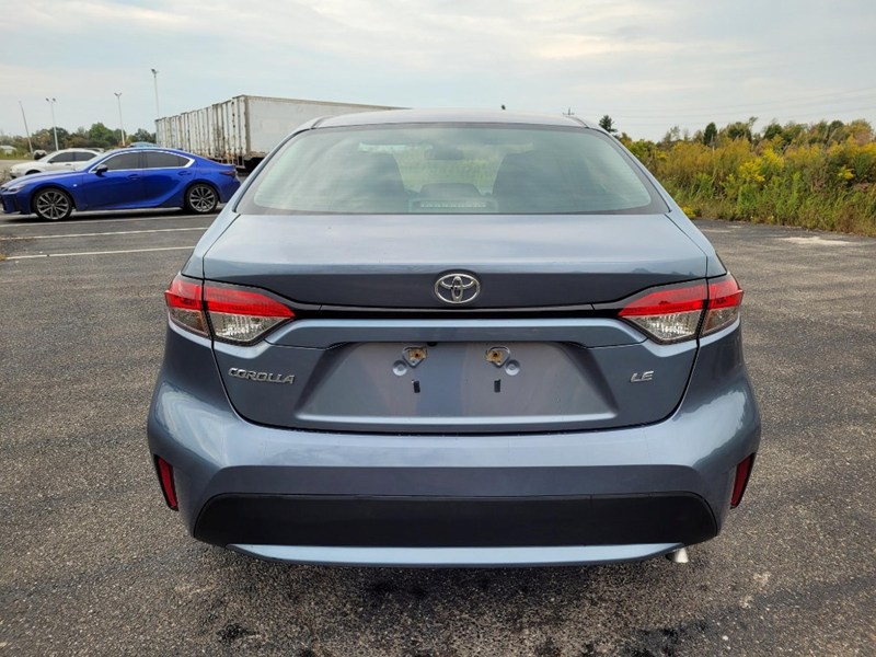 2022 Toyota Corolla LE CVT