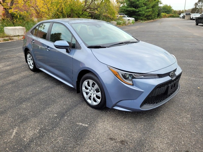 2022 Toyota Corolla LE CVT