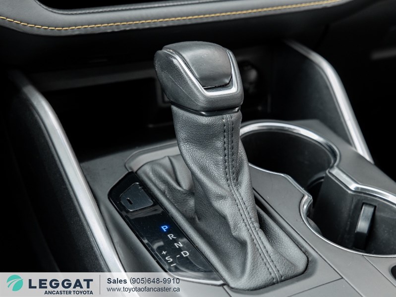 2022 Toyota Highlander Hybrid Hybrid XLE AWD