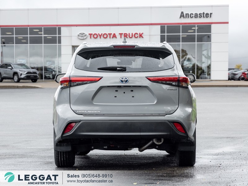 2022 Toyota Highlander Hybrid Hybrid XLE AWD