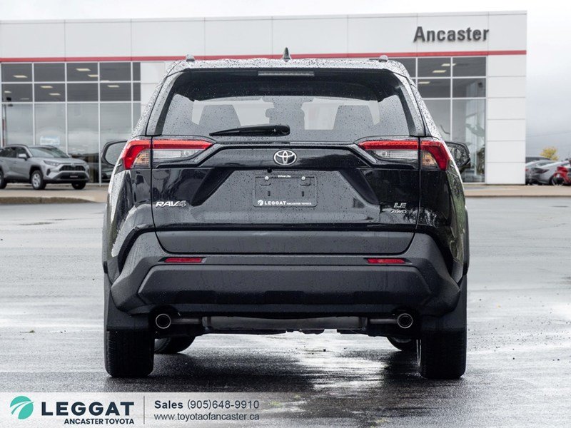 2021 Toyota RAV4 LE AWD