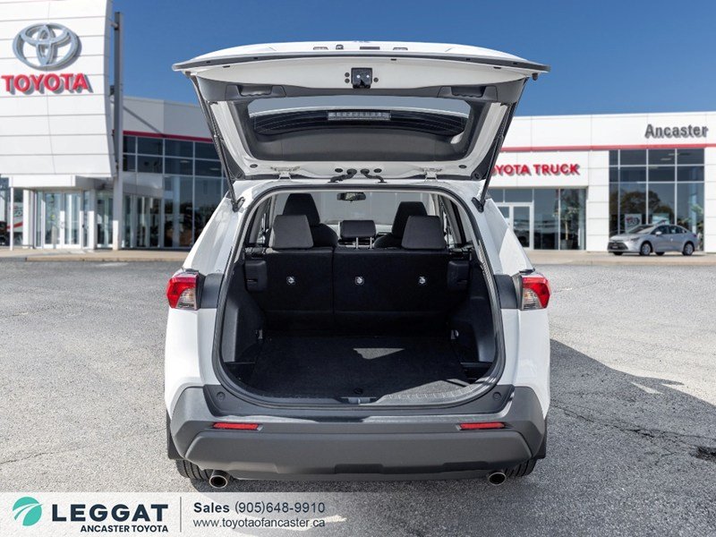 2023 Toyota RAV4 LE AWD