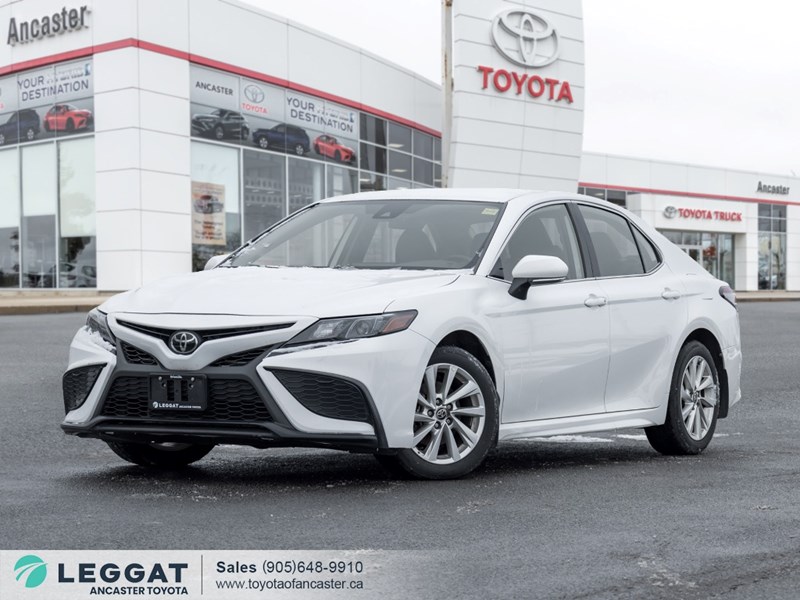 2024 Toyota Camry SE Auto