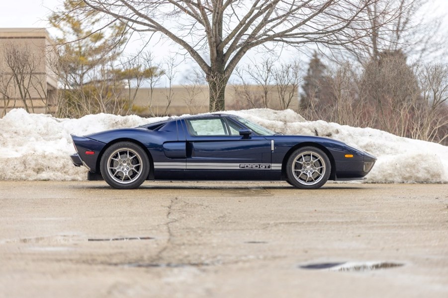 2005 Ford Thunderbird 2dr Cpe
