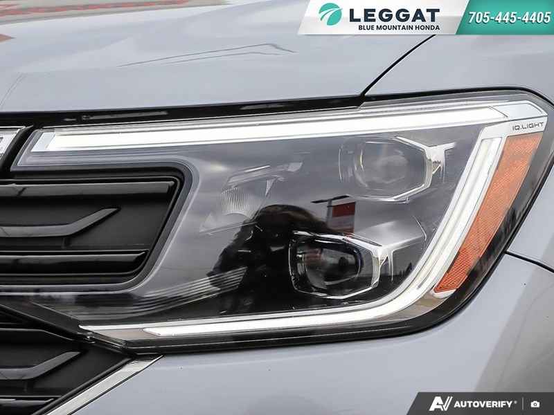 2024 Volkswagen Atlas Cross Sport Execline 2.0 TSI 4MOTION|Accident-Free