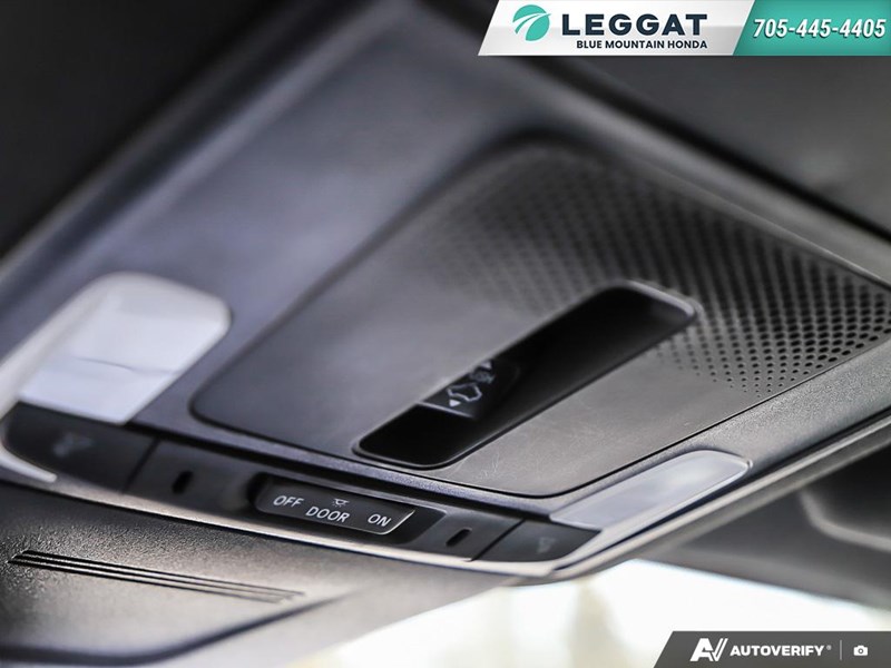 2023 Honda CR-V Hybrid Touring AWD