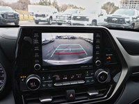 2022 Toyota Highlander XLE AWD