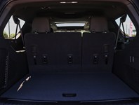 2026 Chevrolet Suburban 4WD 4dr LT