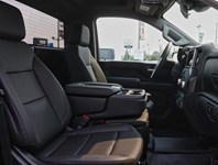 2026 GMC Sierra 2500HD 4WD Reg Cab 142