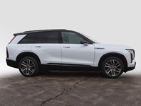 2027 Cadillac VISTIQ AWD 4dr Sport
