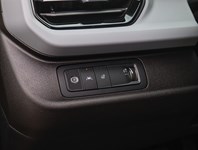 2027 Chevrolet Bolt FWD 4dr LT