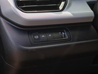 2027 Chevrolet Bolt FWD 4dr LT