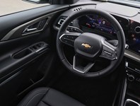 2027 Chevrolet Traverse AWD 4dr LT
