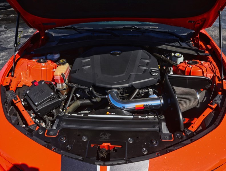 2018 Chevrolet Camaro 2dr Cpe 2LT
