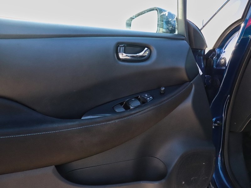 2018 Nissan LEAF S Hatchback