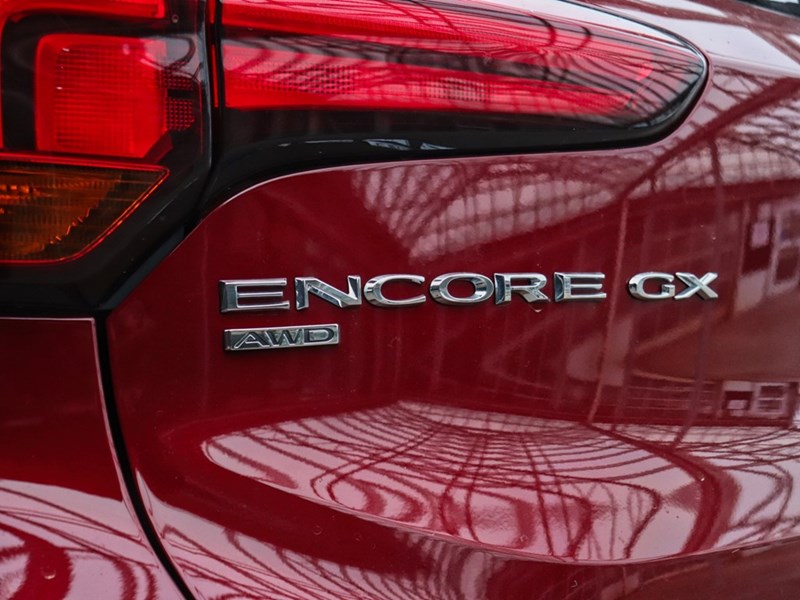 2022 Buick Encore GX PREFERRED | AWD | OFFLEASE | 2SETSOFTIRES | LOWKMS