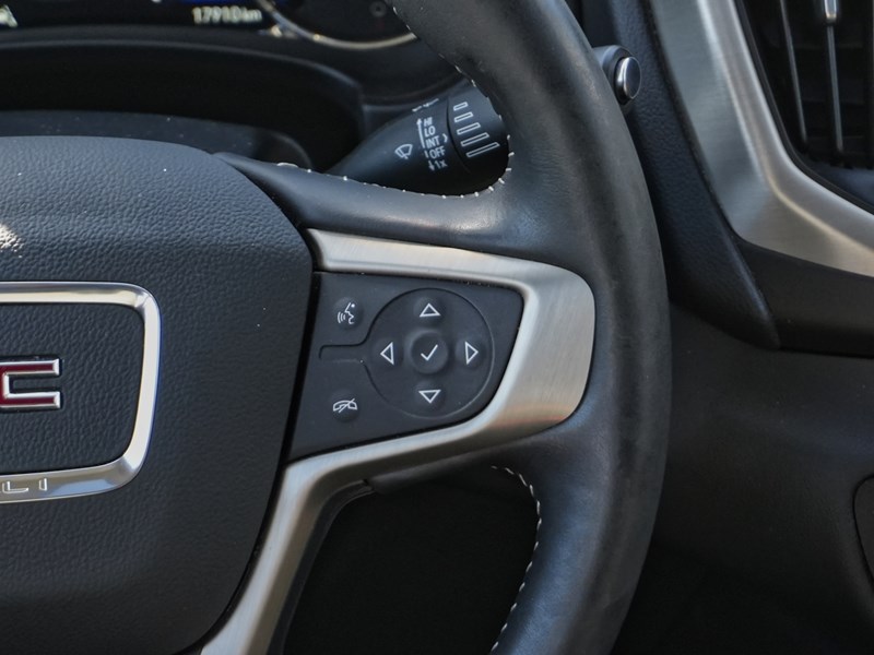 2022 GMC Terrain AWD 4dr Denali