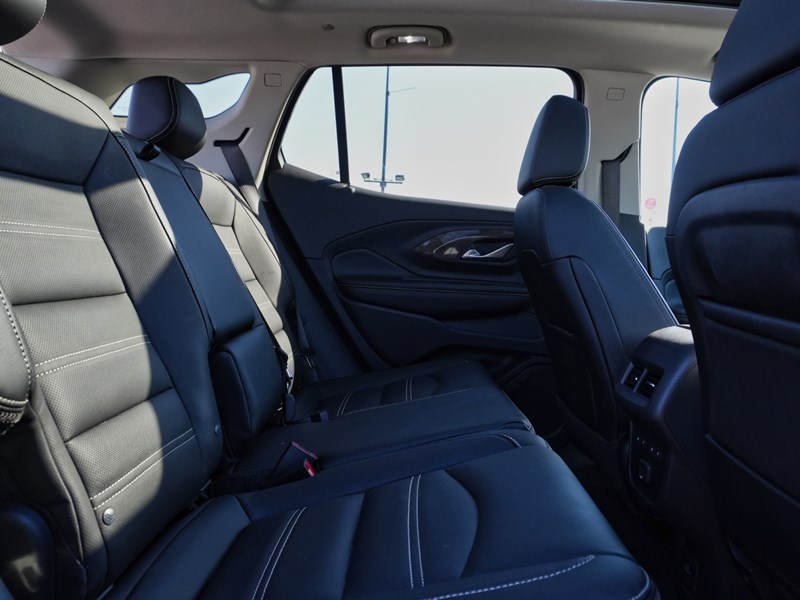 2022 GMC Terrain AWD 4dr Denali