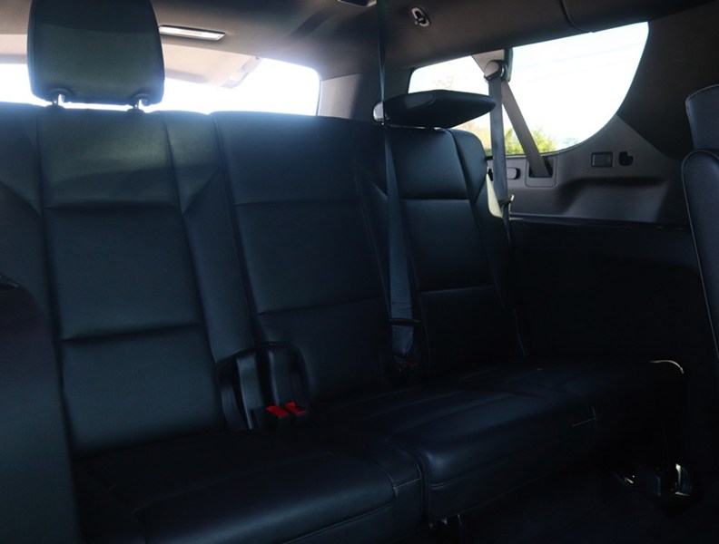 2023 Cadillac Escalade ESV 4WD 4dr Luxury
