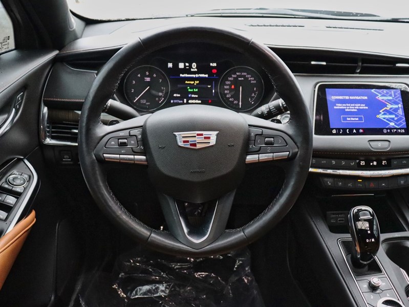 2023 Cadillac XT4 AWD 4dr Premium Luxury