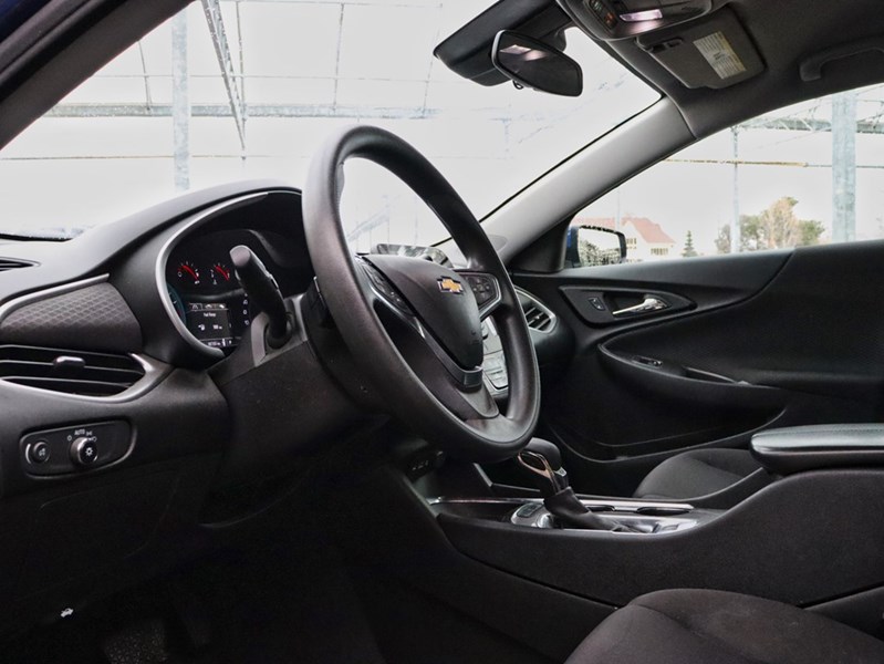 2023 Chevrolet Malibu 4dr Sdn 1LT