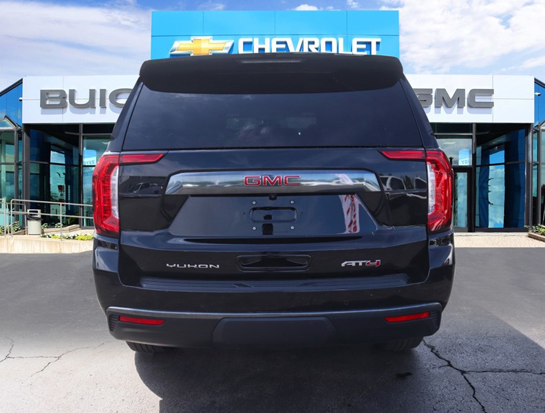2023 GMC Yukon 4WD 4dr AT4