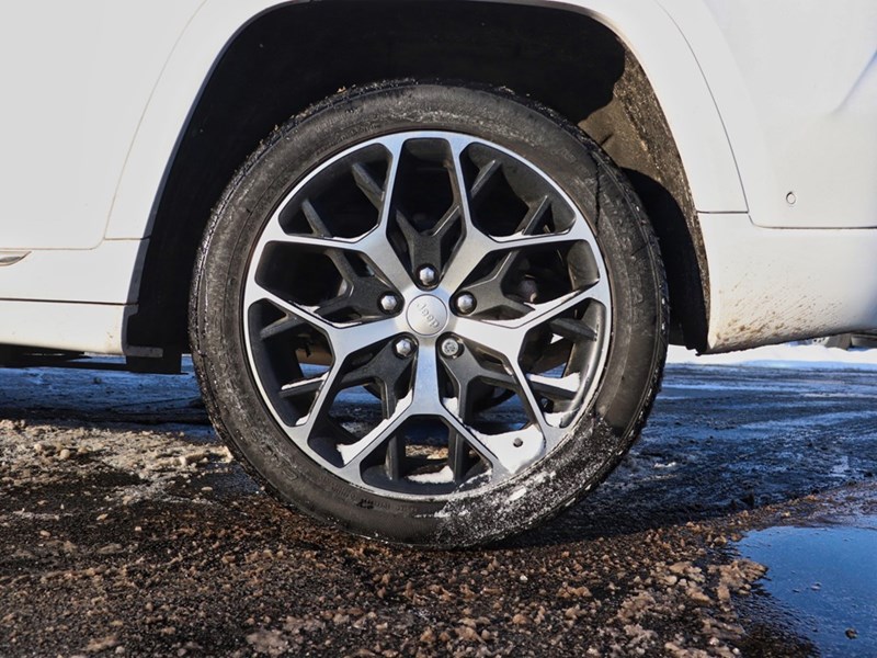 2023 Jeep Grand Cherokee SUMMIT| RESERVE | REARMEDIA | HUD | 4X4 | NOCLAIMS