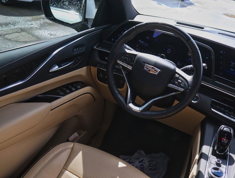 2024 Cadillac Escalade 4WD 4dr Premium Luxury
