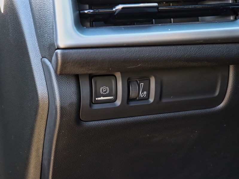 2024 Cadillac XT4 SPORT | AWD | 2SETSOFTIRES | ONLY25000KM | LIKENEW