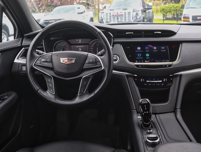 2024 Cadillac XT5 AWD 4dr Luxury