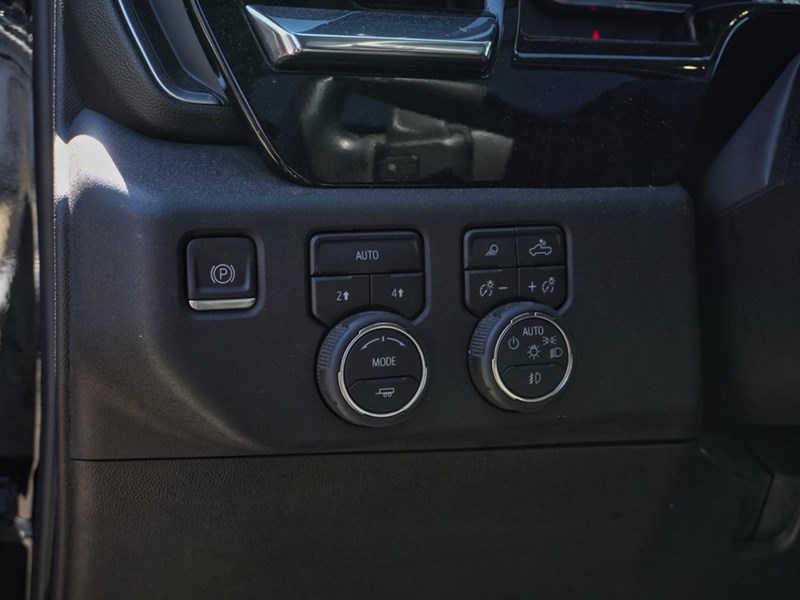 2024 Chevrolet Silverado 1500 4WD Crew Cab 147