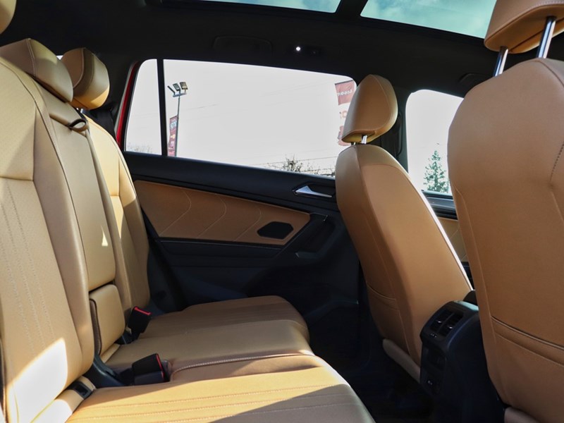 2024 Volkswagen Tiguan COMFORTLINE RLINE | BLACKEDITION | 4MOTION | MINT!