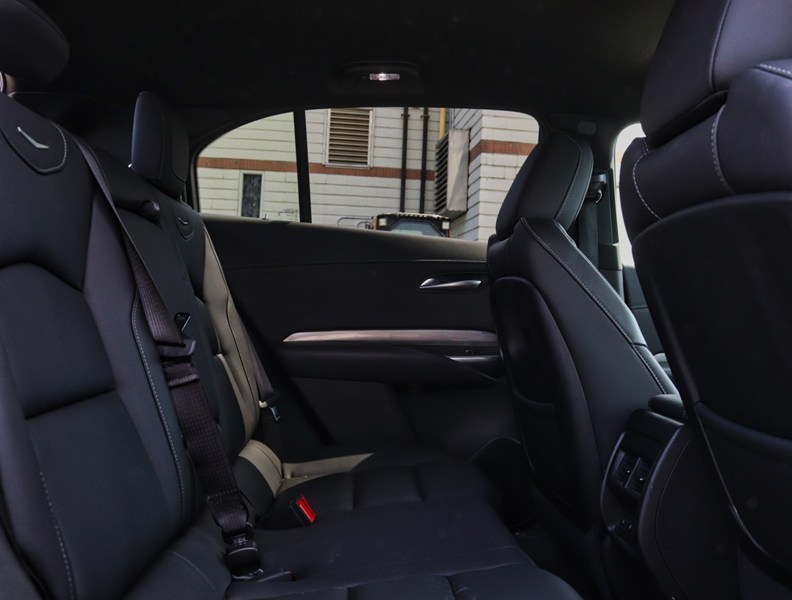 2025 Cadillac XT4 AWD 4dr Premium Luxury