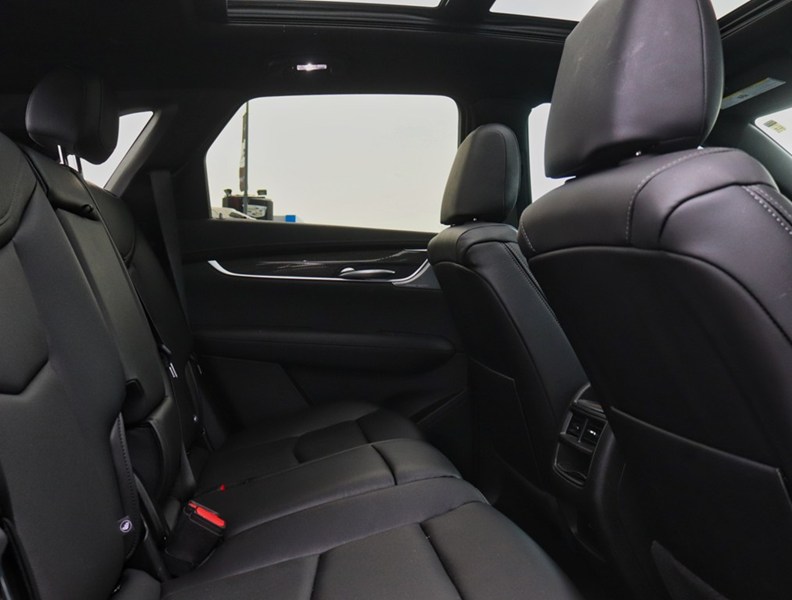 2025 Cadillac XT5 AWD 4dr Sport