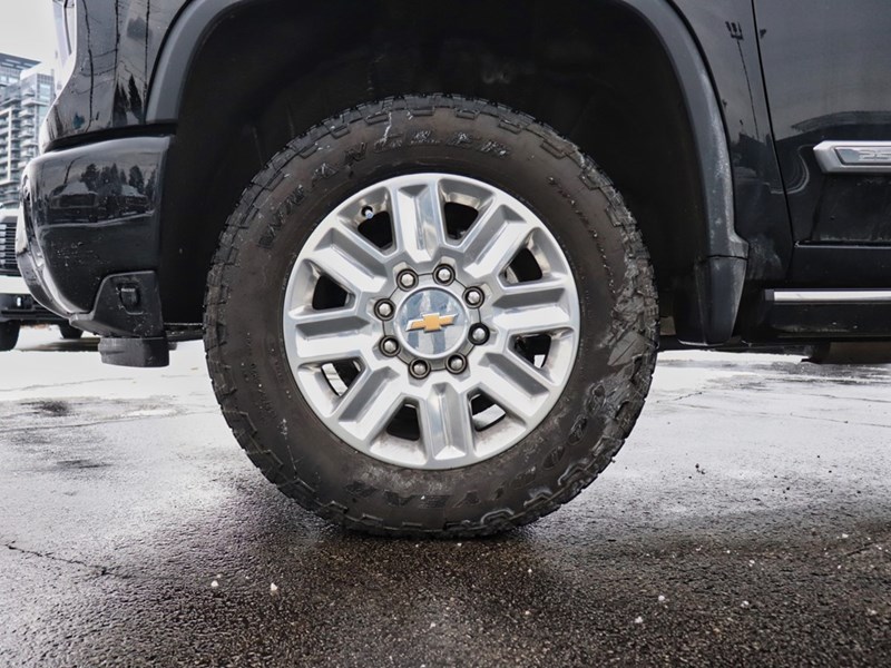 2025 Chevrolet Silverado 2500HD HIGHCOUNTRY | ONLY18000KM | LIKENEW |SAVETHOUSANDS