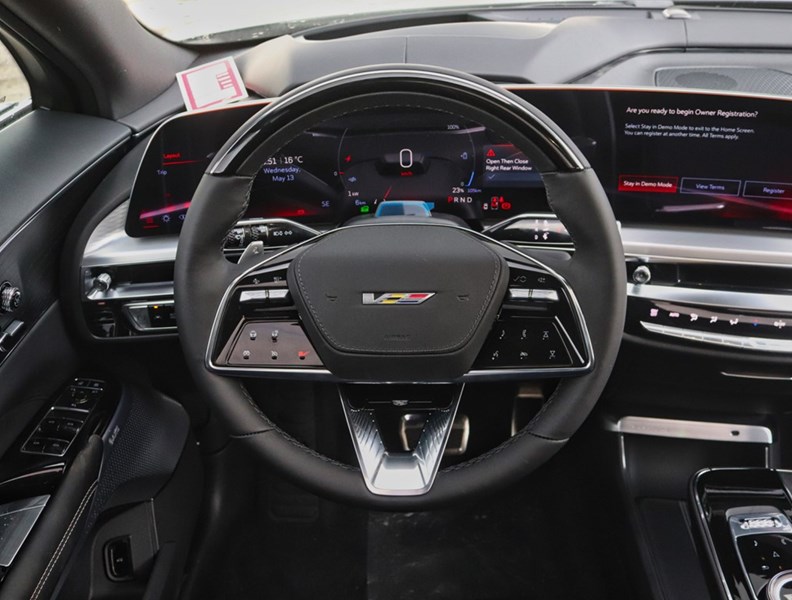 2026 Cadillac LYRIQ 4dr LYRIQ-V Premium