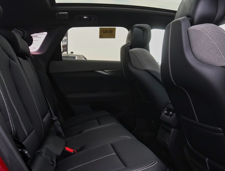 2026 Cadillac OPTIQ 4dr Sport