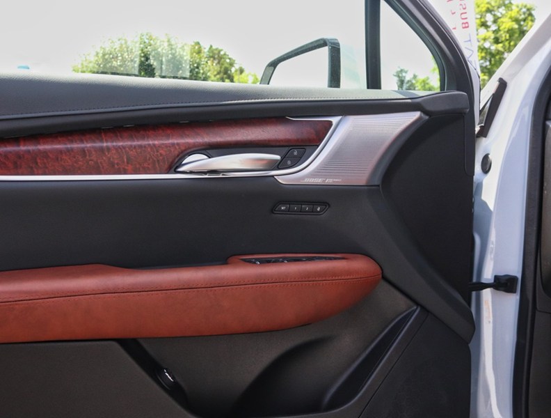 2026 Cadillac XT5 AWD 4dr Premium Luxury