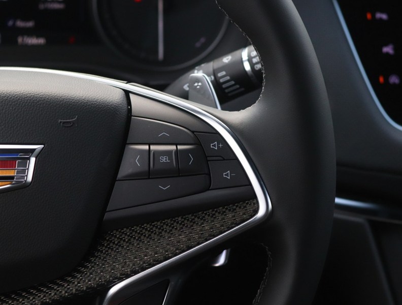 2026 Cadillac XT5 AWD 4dr Sport