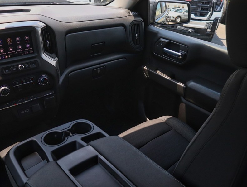 2026 Chevrolet Silverado 1500 4WD Crew Cab 147